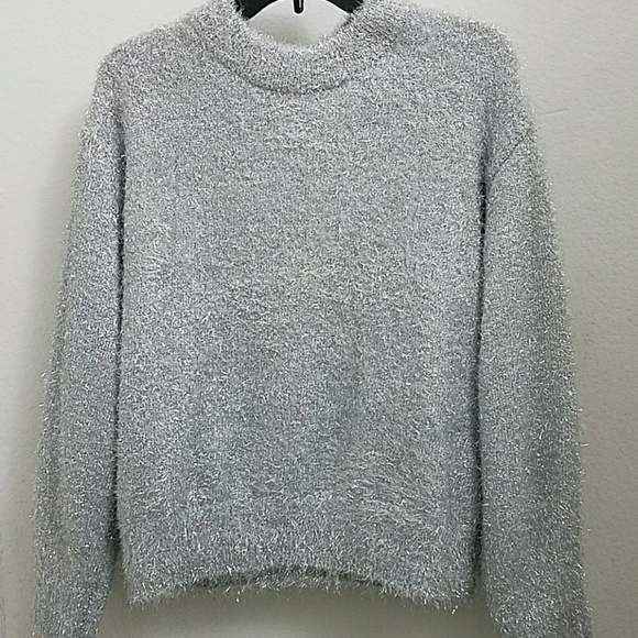 H&M Sweaters - H& M Silver Knit Sweater